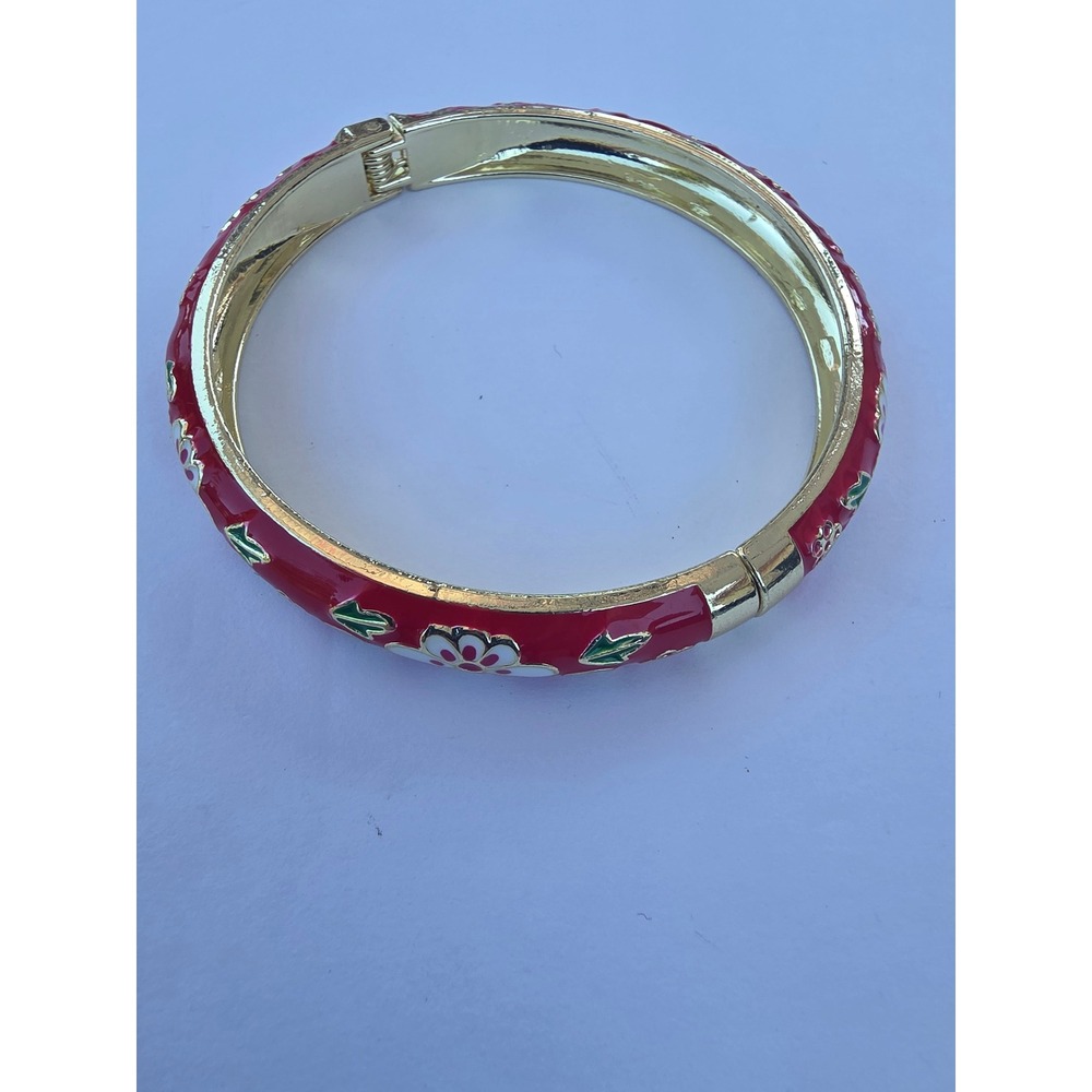 Vintage Red Enamel Floral Hinged Bangle Bracelet Gold Tone Flower Design 7 Inch